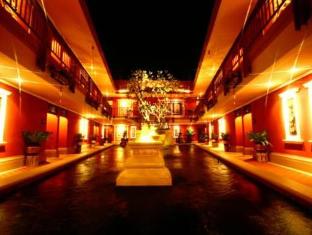 Pretty Resort Hotel and Spa Bangkok - Hotel Exterior