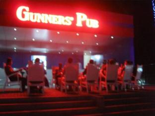 Gunners Club - Minneriya Polonnaruwa - Pub/Lounge